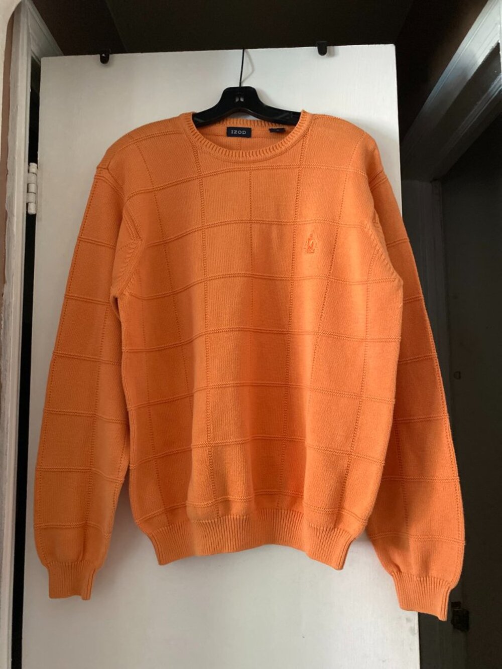 IZOD Men's Casual Orange Pullover Crew Neck Sweater - Size M